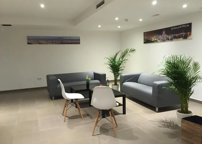 Hotel BESTPRICE Gracia